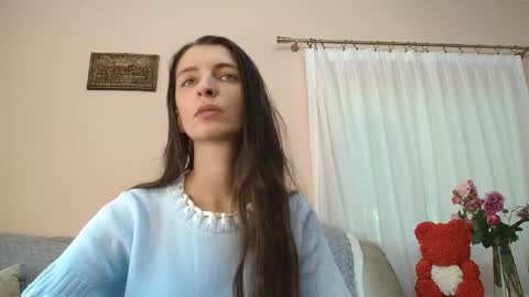 Scarlet online show from June 4, 1:50 pm