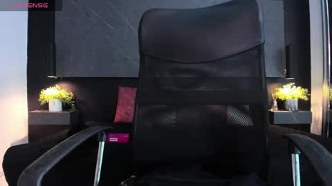 SCARLET online show from February 6, 7:56 am