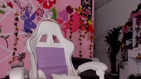 SCARLET online show from June 27, 5:24 am