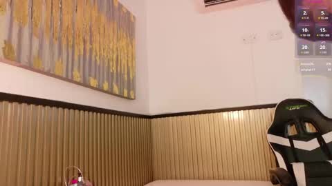 scarlet_vixen_ online show from February 14, 1:03 pm