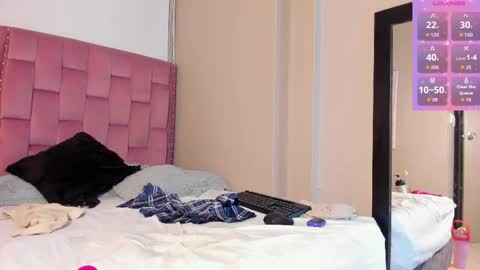 scarlet_vixen_ online show from May 13, 5:50 am