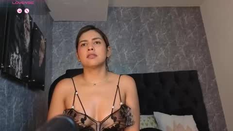 Scarlet online show from December 15, 5:20 pm