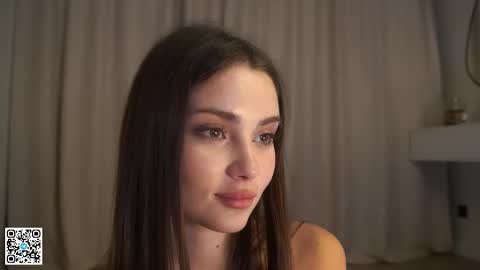 Scarlet online show from February 19, 9:58 pm