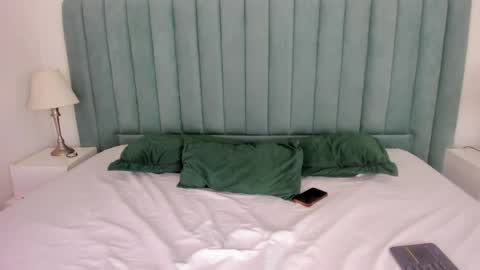 scarlett__noir online show from April 17, 9:50 pm