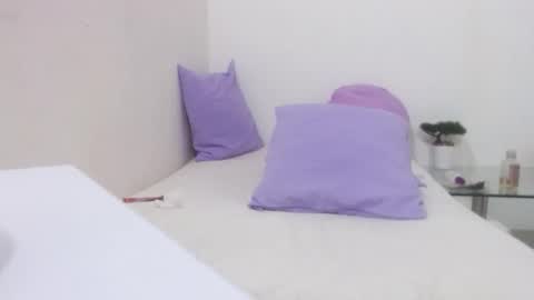 scarlett_adams__ online show from May 26, 1:28 pm