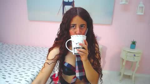 Scarlett online show from March 3, 12:34 pm