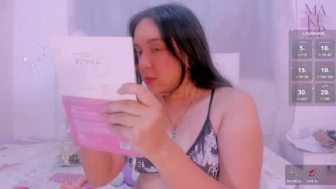 scarlett online show from April 6, 7:15 pm