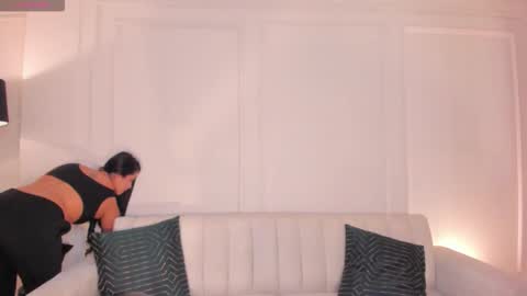 Snapshot of scarlettboss_ chatting on September 17, 11:13 am Scarlett online show from September 17, 11:13 am