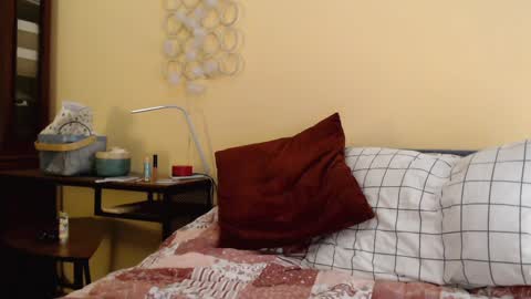 Scarlett online show from February 3, 1:30 pm