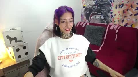 Scarllett online show from April 11, 7:45 am