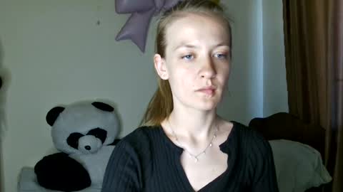 Elsa online show from July 14, 10:21 am