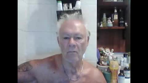 schizzodoro online show from September 23, 3:33 am