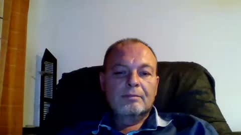 Snapshot of schnibschnab chatting on September 17, 12:03 am schnibschnab online show from September 17, 12:03 am