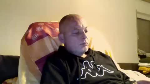 Snapshot of schnibschnab chatting on October 3, 1:15 am schnibschnab online show from October 3, 1:15 am