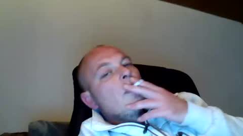 Snapshot of schnibschnab chatting on October 5, 1:36 am schnibschnab online show from October 5, 1:36 am