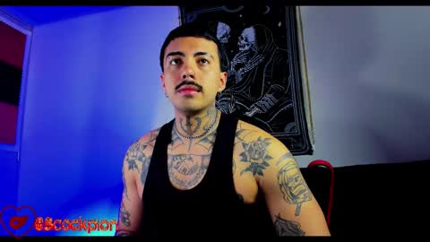 Alejandro help me to reach 200 thumps up online show from September 10, 8:04 am