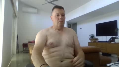 Scoobs online show from February 3, 6:22 am