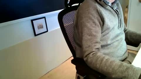 scotsmanx online show from February 4, 8:13 pm