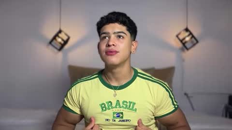 Andrew Flintt online show from September 22, 3:32 am