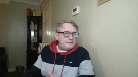 James online show from November 15, 9:16 pm