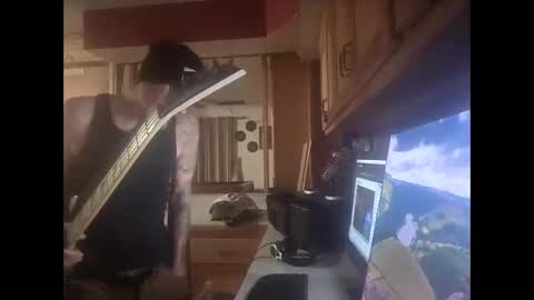 screwnutandbolte online show from December 1, 1:42 pm