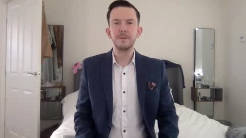 Snapshot of scullion1990 chatting on January 16, 11:58 am scullion1990 online show from January 16, 11:58 am