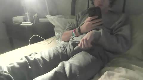 Snapshot of sdseventy chatting on January 22, 5:26 am ObvHype online show from January 22, 5:26 am