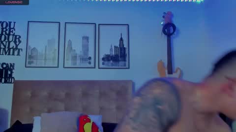 Snapshot of sean_carrera69 chatting on October 7, 3:13 am Sean Carrera online show from October 7, 3:13 am