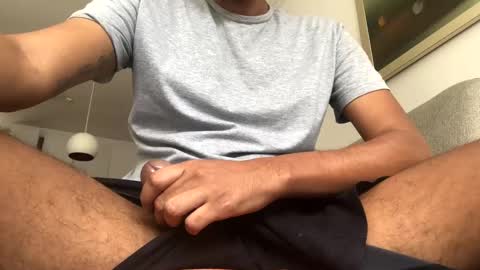 Snapshot of seanpablosanz chatting on January 17, 3:32 pm Sean pablo Sanz online show from January 17, 3:32 pm
