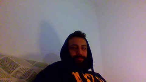 Snapshot of seanpablosanz chatting on March 11, 8:42 pm Sean pablo Sanz online show from March 11, 8:42 pm
