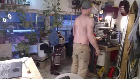 Seattlemanwhore online show from February 7, 4:10 pm