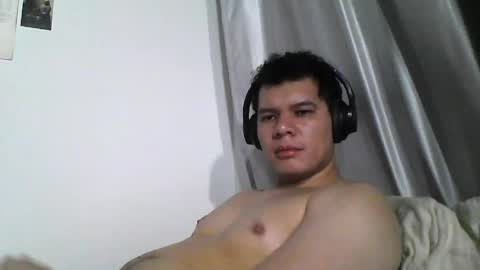 seb5759 online show from April 28, 3:33 am