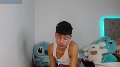 sebas_fire4 online show from April 8, 12:46 am