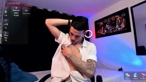 Sebastian online show from November 8, 2:03 am