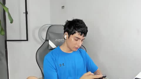 sebastian online show from January 14, 2:47 pm