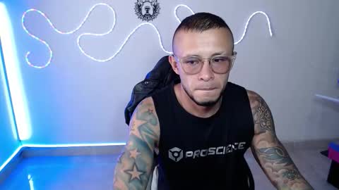 Sebastian online show from December 21, 5:19 pm