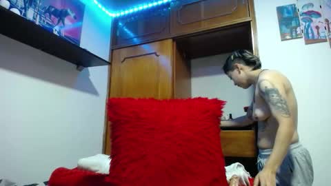 Myystiic online show from March 10, 2:05 am