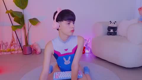 sebby online show from October 1, 7:13 pm