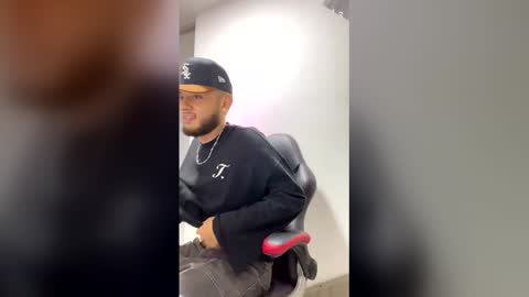 ryan miller online show from February 3, 3:48 am