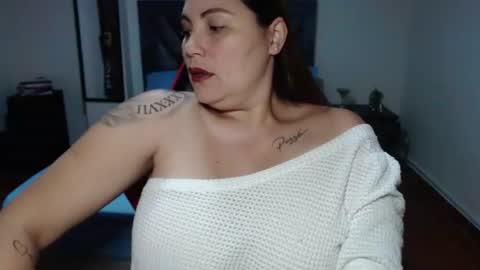Secret Bella online show from July 10, 12:10 pm