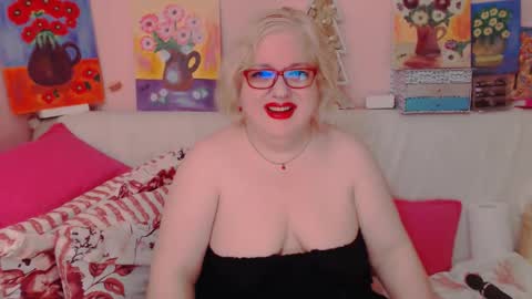 Alice online show from November 27, 8:16 pm