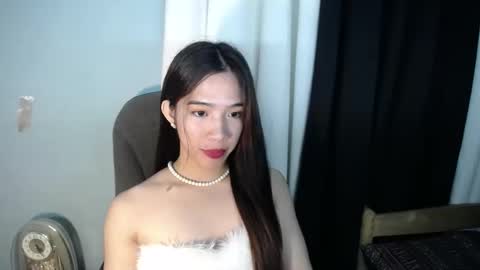 Snapshot of seductive_abia chatting on February 7, 3:24 am JUST CALL ME ABIA online show from February 7, 3:24 am