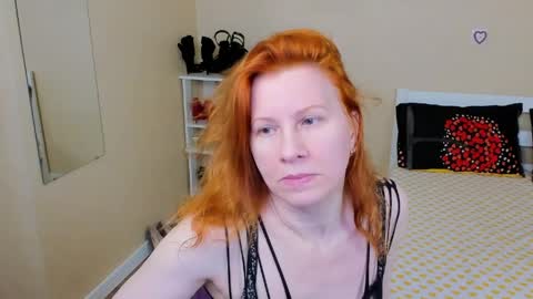 seductive_foxy_ online show from March 27, 10:27 am