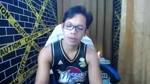 maru zoldick online show from December 25, 1:42 am