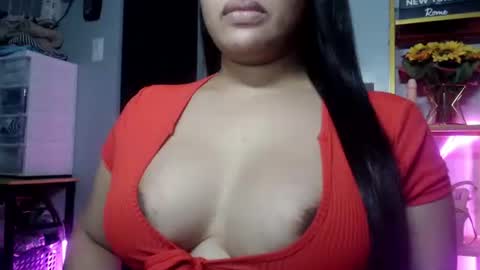 QUEEN SABEL KAMILLA online show from May 15, 7:06 am