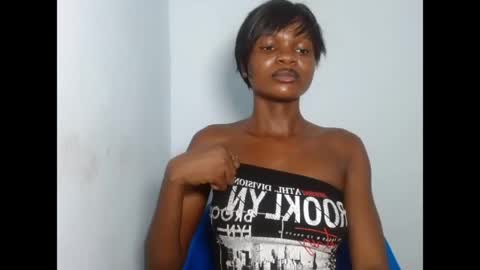 seductive_sugar247 online show from April 15, 6:44 pm