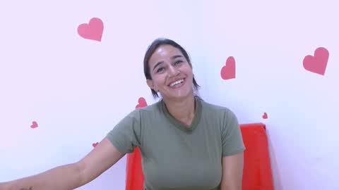 Estefany online show from September 10, 1:34 pm