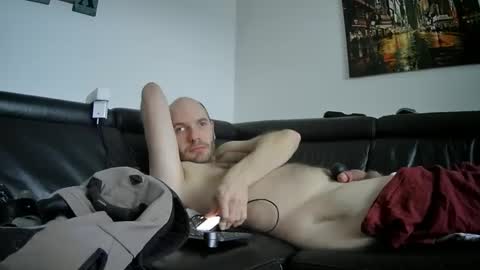 Snapshot of seeebi chatting on February 2, 8:13 am Sebastian online show from February 2, 8:13 am