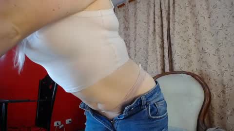 Yeyis  online show from February 26, 2:08 am