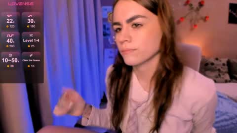 selectrra online show from April 11, 8:46 pm